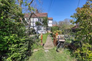 Photo 9- click for photo gallery